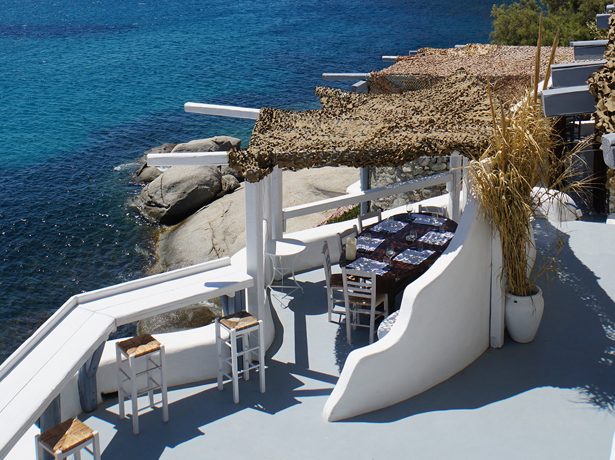 Spilla-restaurant-mykonos-travelmodus-4